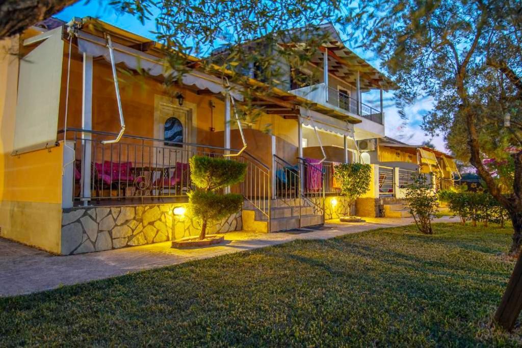 Lefkáda Drosostalia Apartments מראה חיצוני תמונה